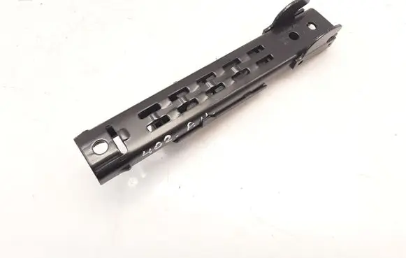 Seat Toledo III (5P) Seat belt adjustment rail 1T0857819 203680 502007010176