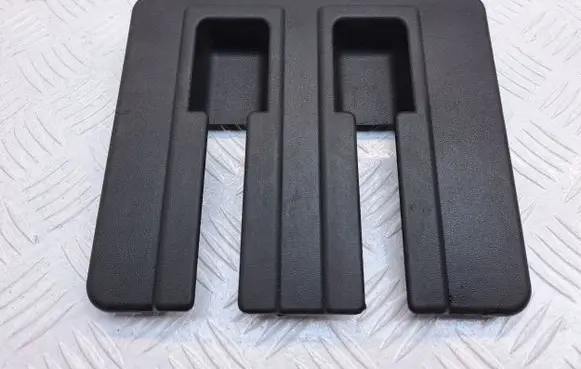 Toyota Verso Rear seat rail trim cover 721570F040B0 721570F040