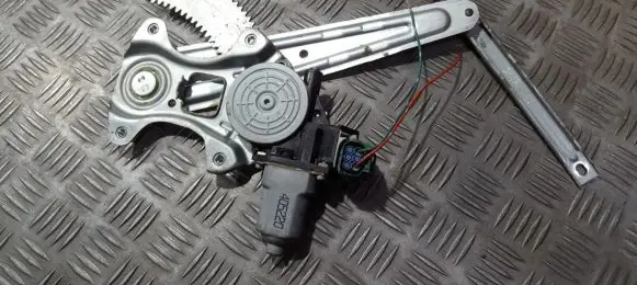 Nissan Juke I F15 Sliding door window regulator with motor
