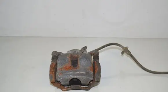 BMW 1 F40 Front brake caliper 6860265 34116860265