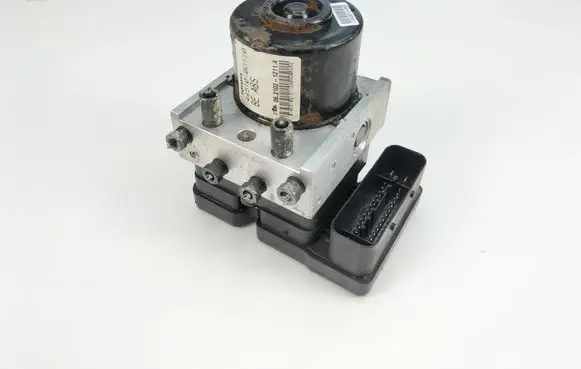 Toyota Yaris ABS Pump 445100D110 06210212114