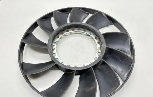 Audi A6 S6 C5 4B Fan impeller 