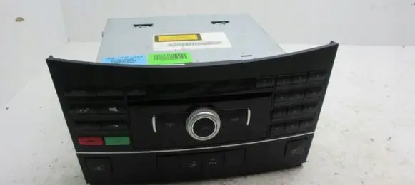 Mercedes-Benz CL C215 Radio/CD/DVD/GPS head unit A2129006905