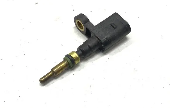 Volkswagen Tiguan Coolant temperature sensor 05L919501B