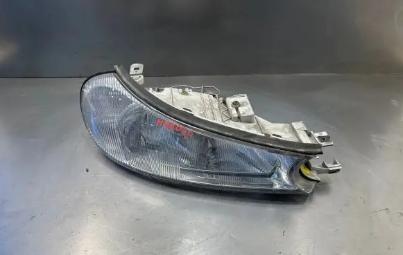 Ford Mondeo MK II Headlight/headlamp 98BG13005FB 0301098206 16039853