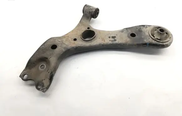 Toyota Auris E180 Front lower control arm/wishbone 