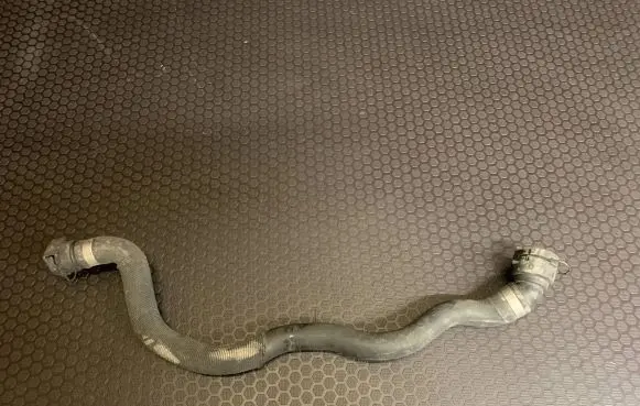 BMW 5 F10 F11 Engine coolant pipe/hose 7805796