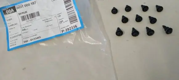 Volkswagen Caddy Nuts/bolts WHT000187