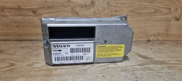 Volvo XC70 Airbag control unit/module 0285001655
