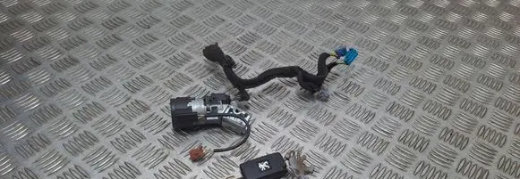 Peugeot 308 Ignition lock 36410600