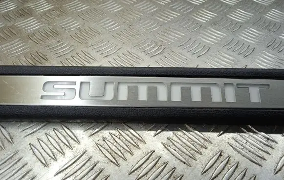 Jeep Grand Cherokee Other sill/pillar trim element 5SQ04DX9AC