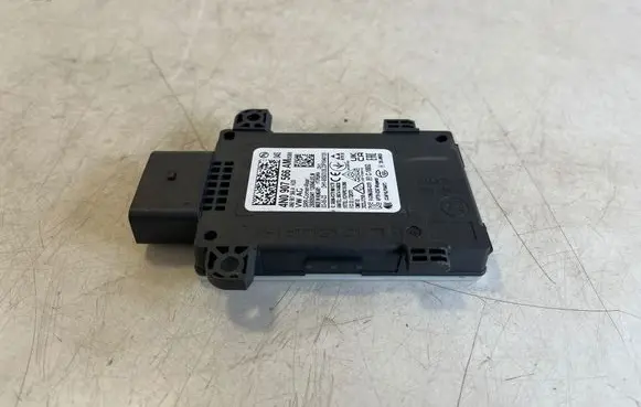 Porsche Taycan 9J1 Blind spot module 4N0907566AM