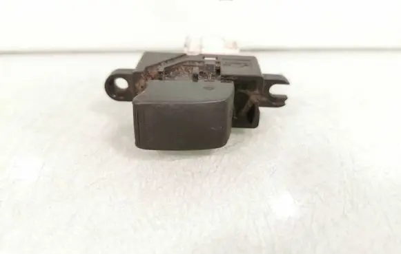 Nissan X-Trail T30 Electric window control switch