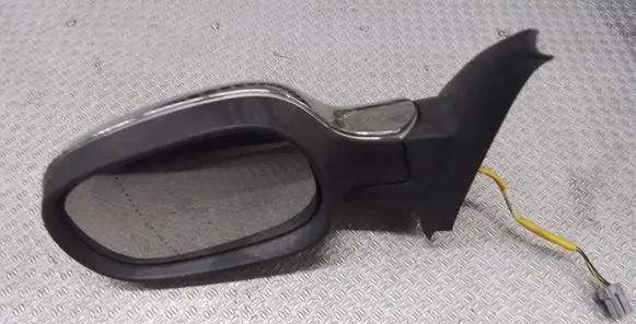 Nissan Micra Front door electric wing mirror E2018011