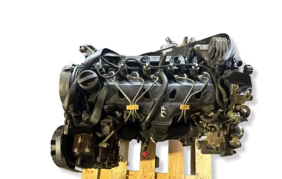 Volvo V70 Engine D5244T 6900760 51924