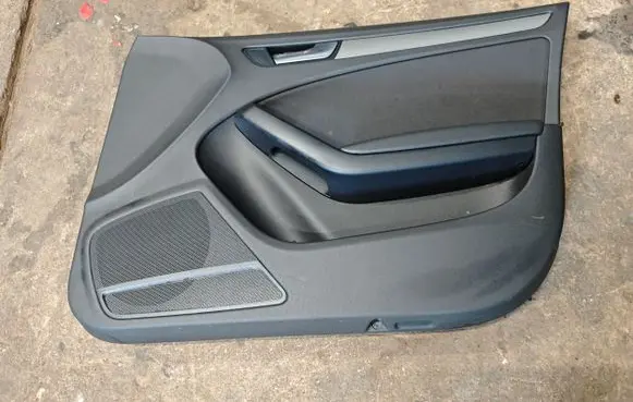 Audi A4 S4 B8 8K Front door card panel trim 8K1867106 8K2867106