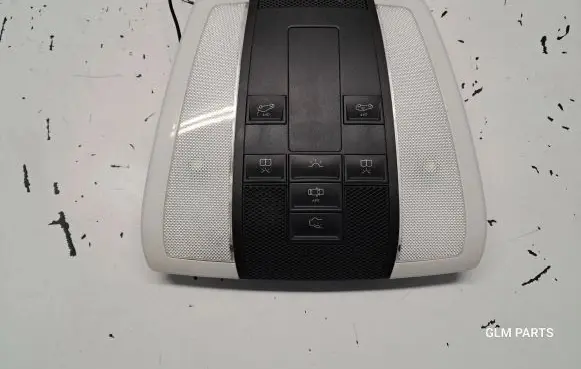 Mercedes-Benz C W204 Front seat light A2048202101 A2048200010