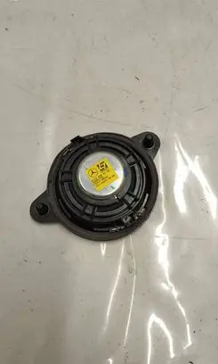 Mercedes-Benz CLA C117 X117 W117 Panel speaker A1728200702