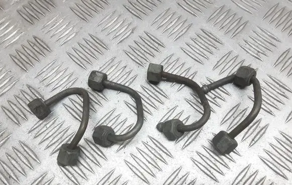 Renault Megane II Fuel injector supply line/pipe 