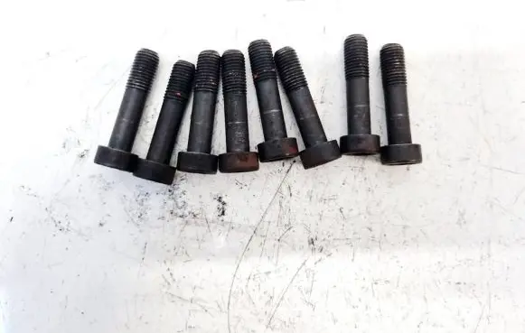 Toyota Corolla E120 E130 Nuts/bolts 