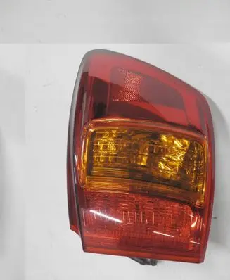 Lexus IS 220D-250-350 Rear/tail lights