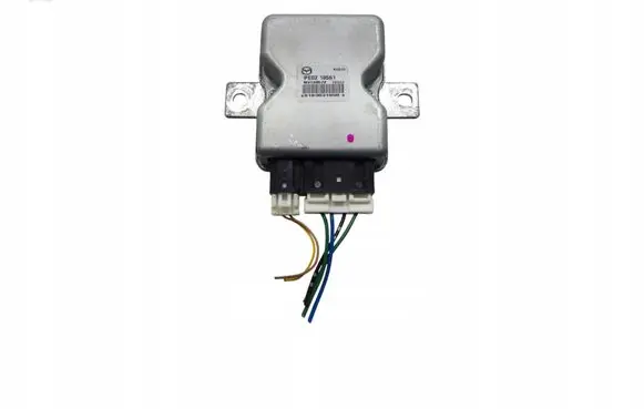 Mazda CX-3 Fuel pump relay PE0218561
