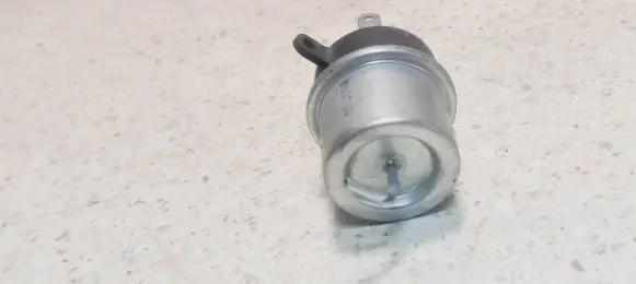 Ford Galaxy Valve vacuum C8N3A 931750