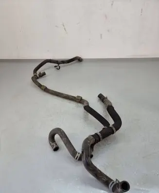 Engine coolant pipe/hose