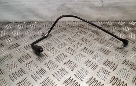 Nissan Primera Turbo turbocharger oiling pipe/hose