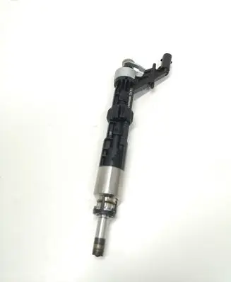 Porsche Panamera (970) Fuel injector 06M906036S 0261500545