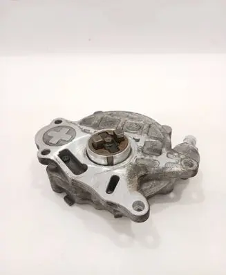 Seat Altea XL Vacuum pump 03L145100