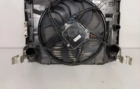 BMW 4 F32 F33 Radiator set 8641965 8621193
