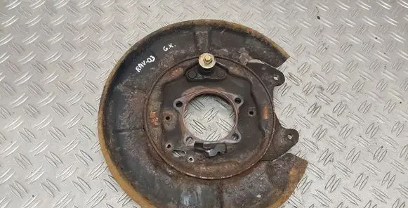 Toyota RAV 4 (XA20) Rear brake disc plate dust cover 