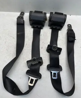 BMW 3 E46 Front seatbelt 040183 8207955 8207956