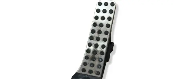 Mercedes-Benz GLC X253 C253 Accelerator throttle pedal A2533000104