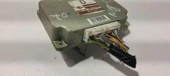 Nissan Navara Gearbox control unit/module 33084EA302 A58000X67 5Y10