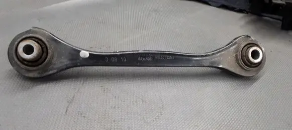Volkswagen Scirocco Rear control arm 1K0501529J