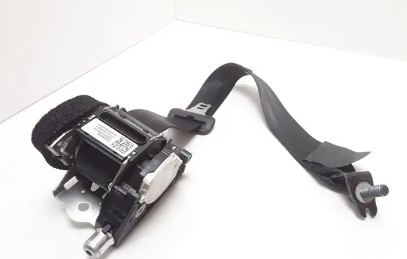 Volvo S60 Middle seatbelt (rear) 39800456