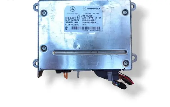 Mercedes-Benz E W211 Bluetooth control unit module A2118701885