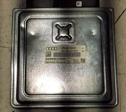 Audi A6 S6 C6 4F Engine control unit/module 4F0907552D 5WP45304 4F0910552R