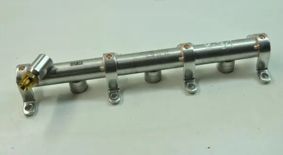Fuel main line pipe