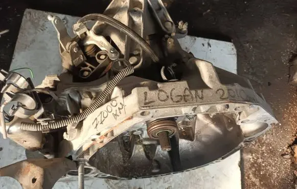 Nissan Note (E11) Manual 5 speed gearbox 6200284802