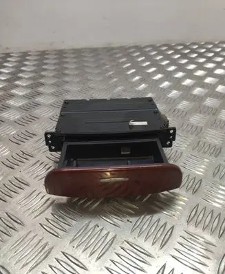 Hyundai Santa Fe Dashboard storage box/compartment 