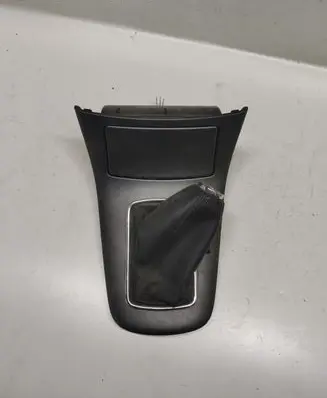 Toyota Avensis T250 Gear shifter surround trim plastic