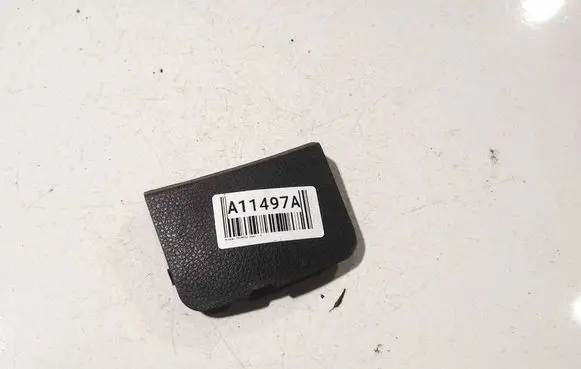 Nissan Primera Rear seat side bottom trim 6043942