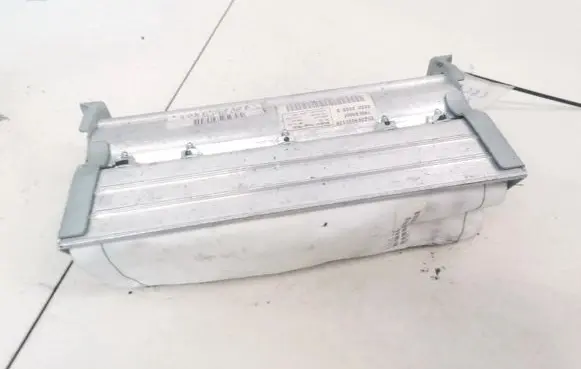 Mercedes-Benz S W220 Passenger airbag 2208601705 MB000701017