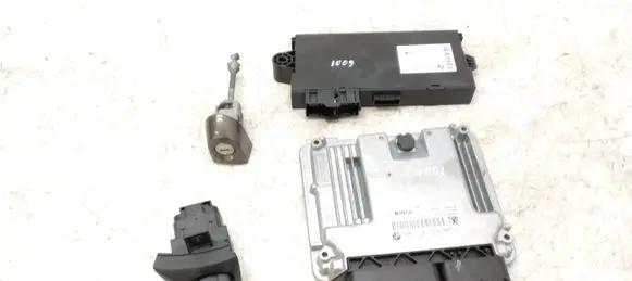 BMW X1 E84 Engine ECU kit and lock set 0281018813 9194399 3411121595