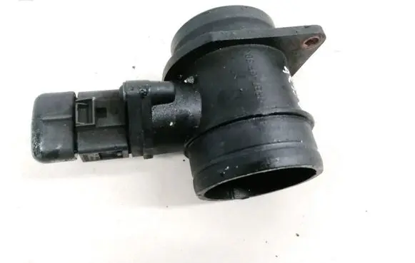 Skoda Octavia Mk1 (1U) Mass air flow meter 0280218060 06A906461G