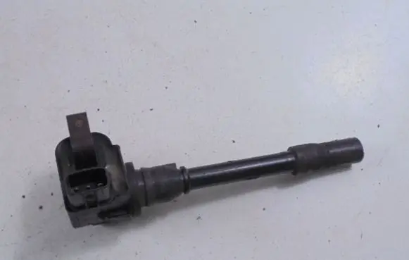 Mitsubishi Pajero Pinin High voltage ignition coil FK0138