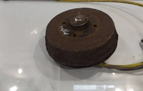 Renault Modus Rear wheel hub 